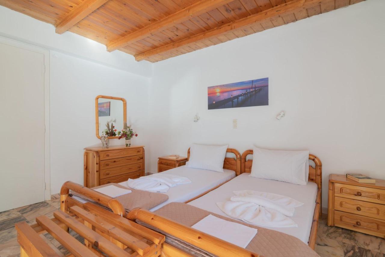 Agnadi Sea View Apartments 阿利卡纳斯 外观 照片